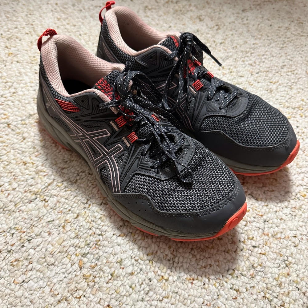 ASICS Women’s Gel venture 8 running shoes